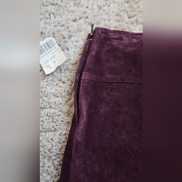 Vintage WILSON’S LEATHER Genuine Suede Mini Skirt – NWT Plum (Size 2) - Picture 6 of 11